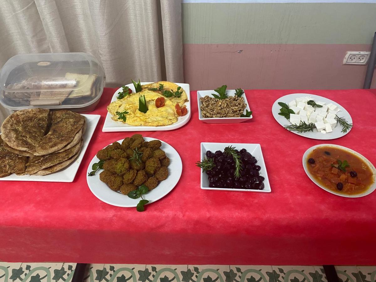 Ma'An Lil-Hayat Boutique Hotel Betlehem Eksteriør bilde